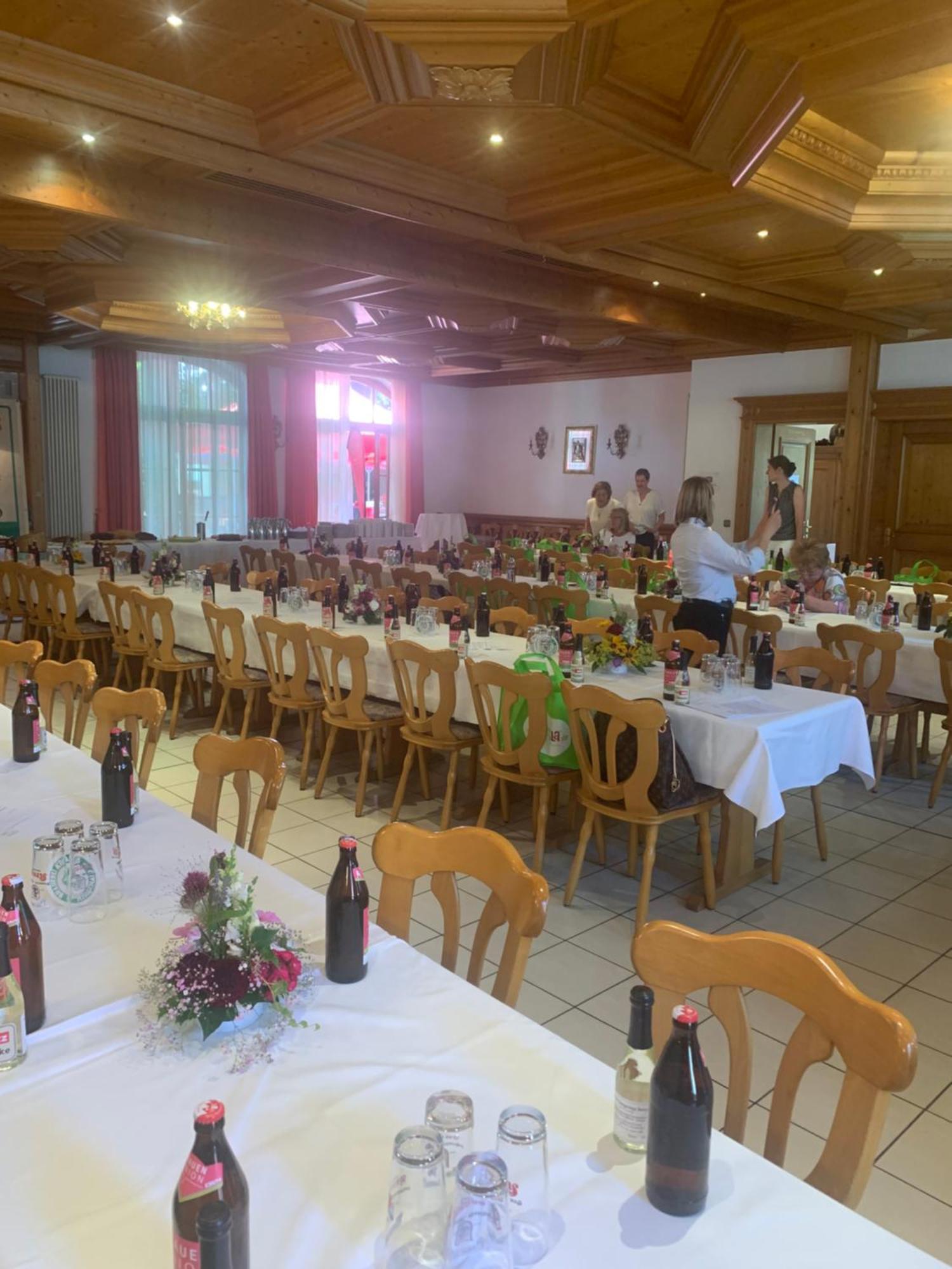 Brauerei Gasthof Kraus เฮิร์สไชด์ ภายนอก รูปภาพ